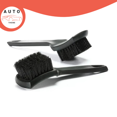 Brosse de jantes et tapis de voiture